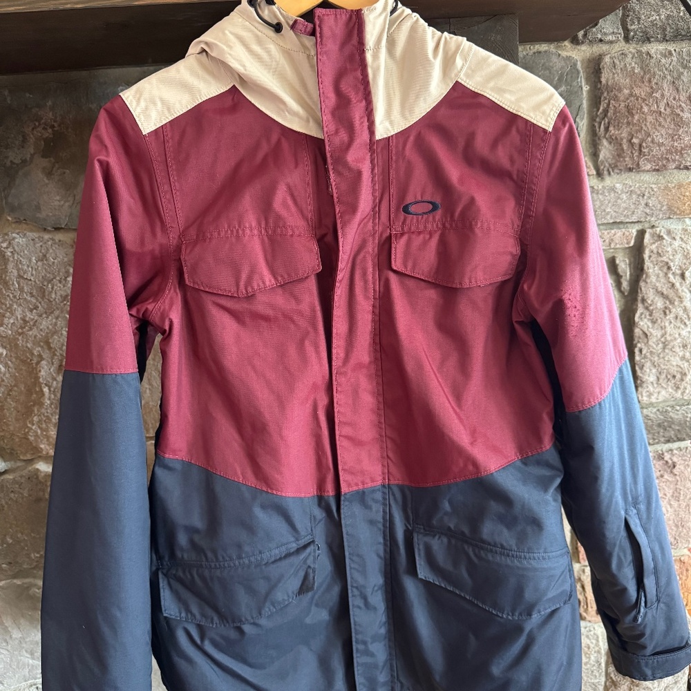 Women’s Oakley Ski Jacket